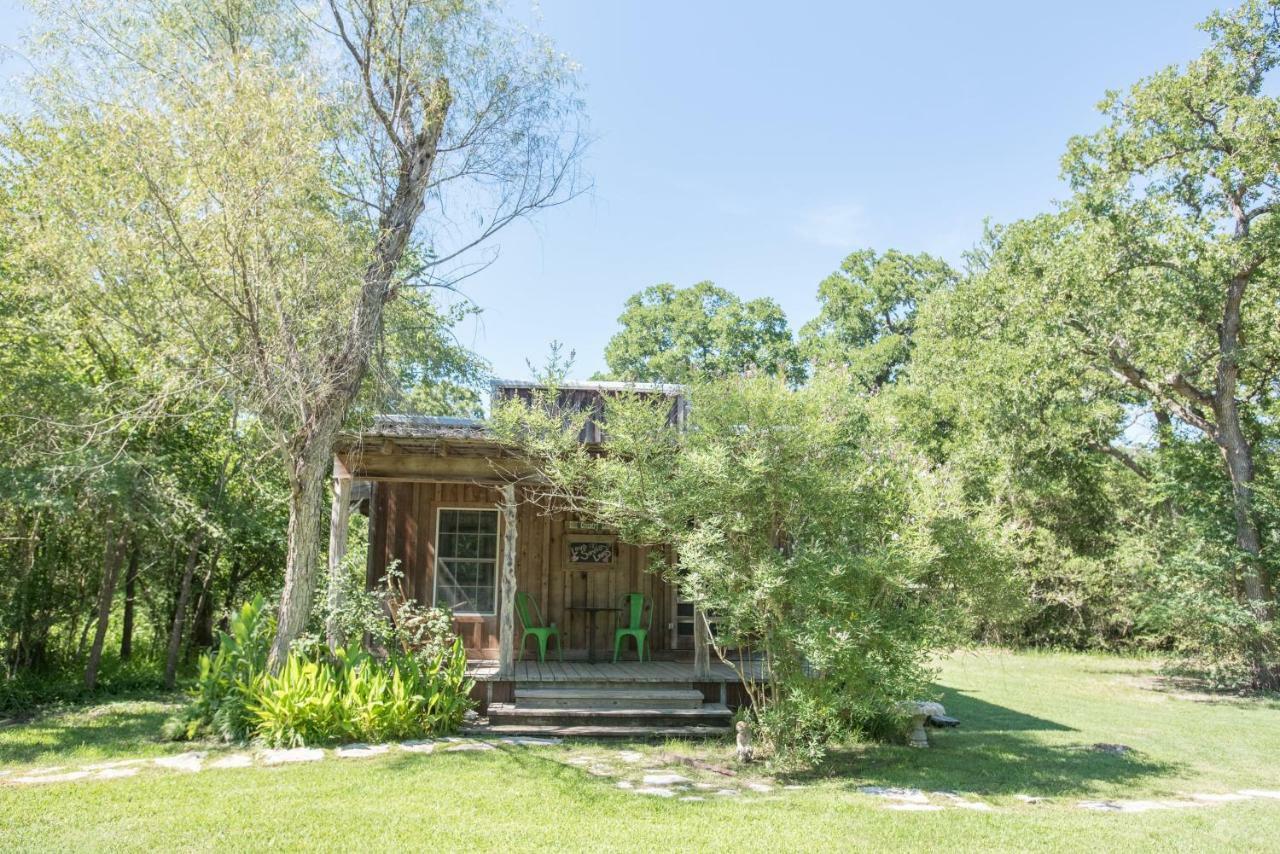 7F Lodge And Events College Station Exterior photo