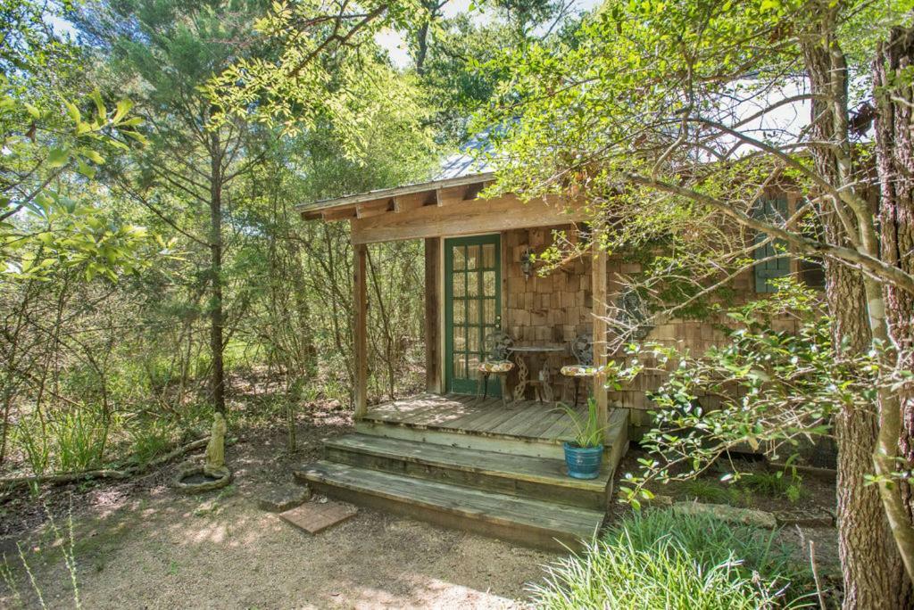 7F Lodge And Events College Station Exterior photo